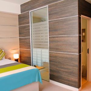 Camera standard con letto king size